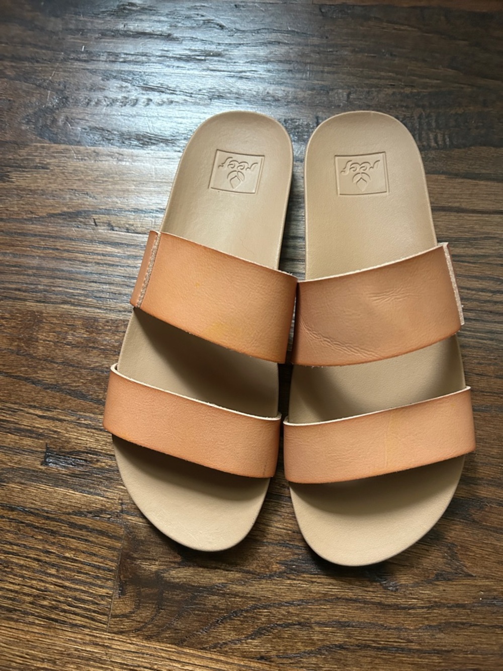 Reef Cushion Vista Slide Sandals Women's Size 7 Tan Double Strap Comfort Slip On